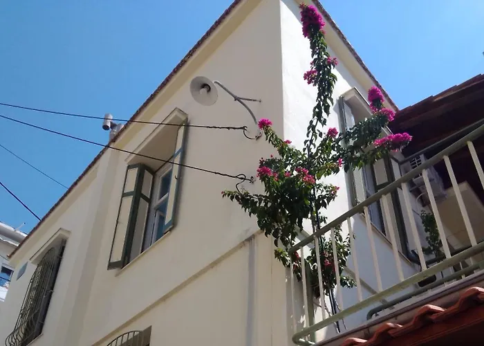 Giannis And Aristi\'S House