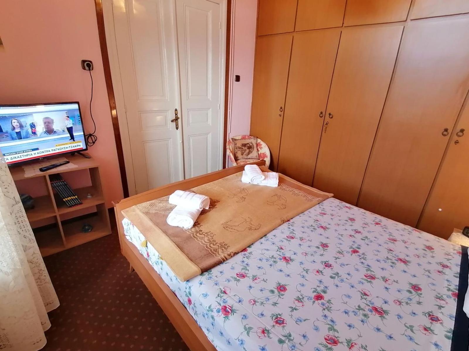 Apartment Giannis And Aristi's House